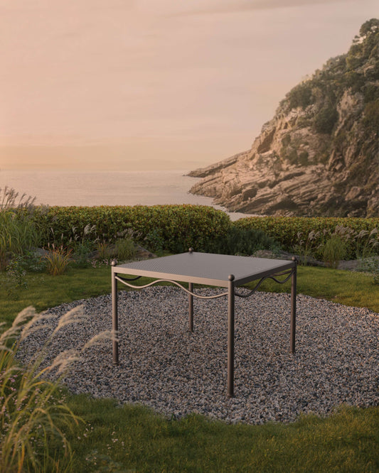 Aire Outdoor Table